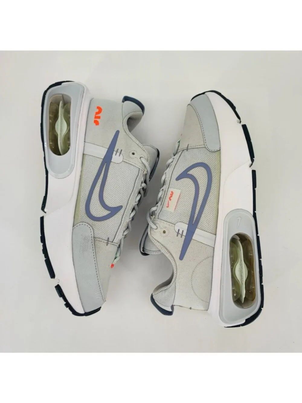 Nike Air Max INTRLK Women's Size 8 Running Knit Textile Grey Air Max Shoes